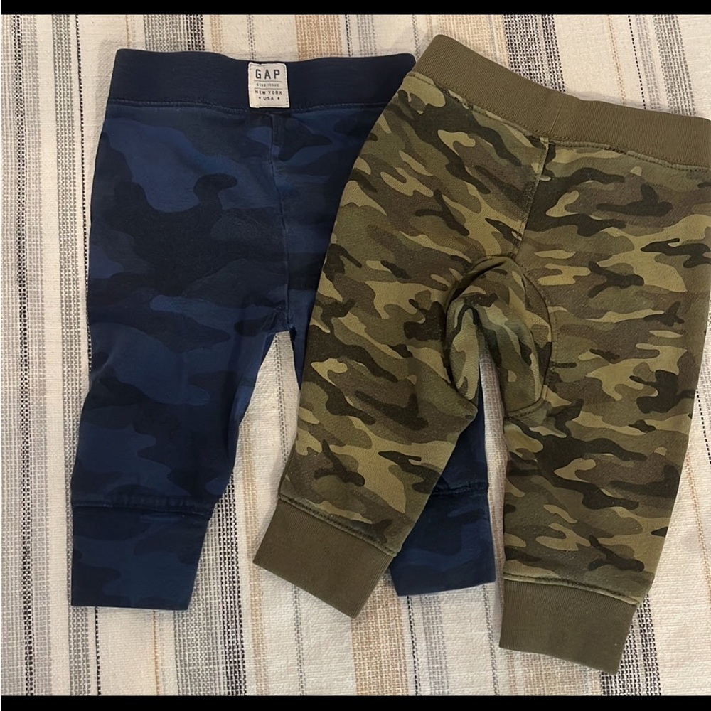 Joggers - Picture 2 of 2